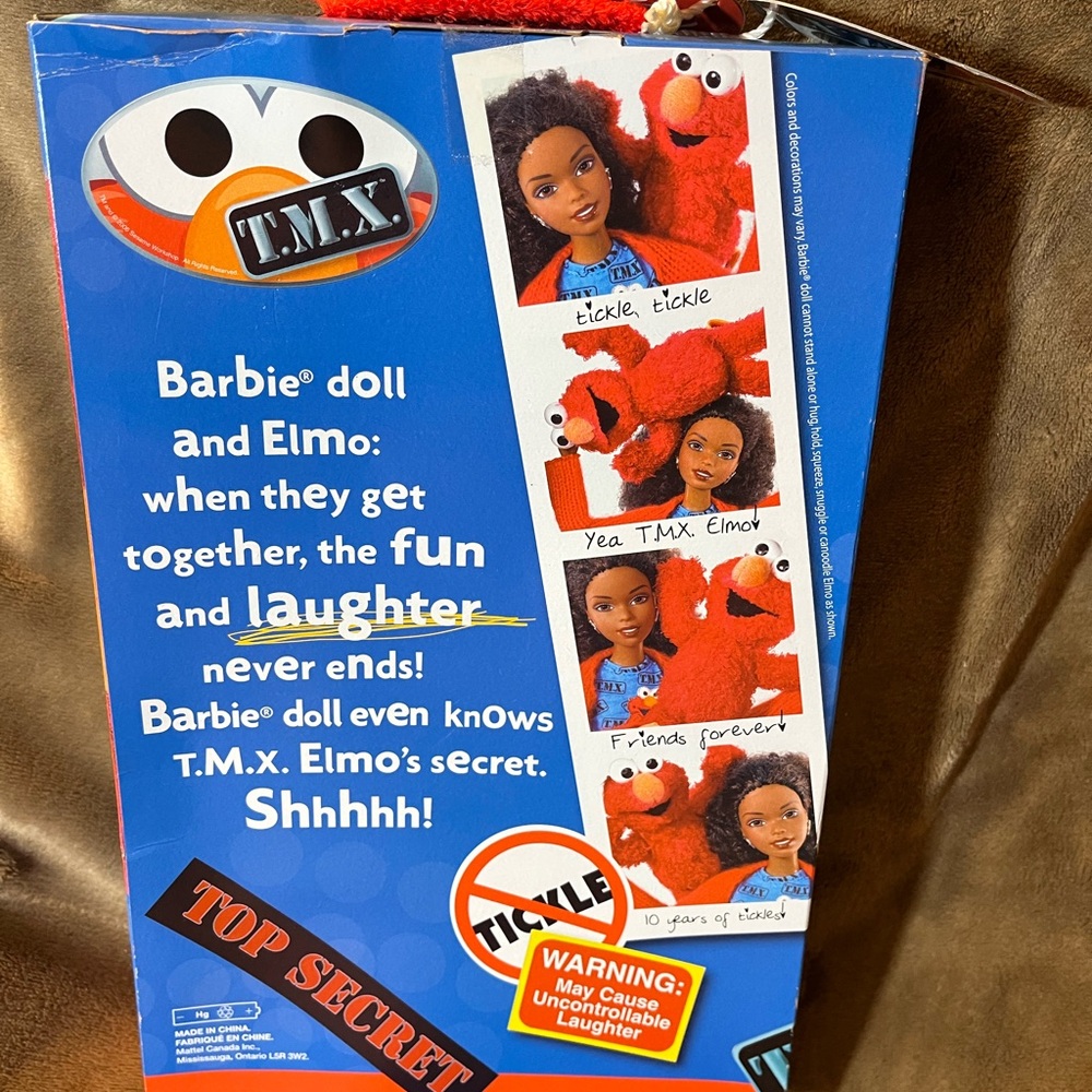 Vintage Barbie and Elmo in original box. Collector’s item. - Picture 6 of 11